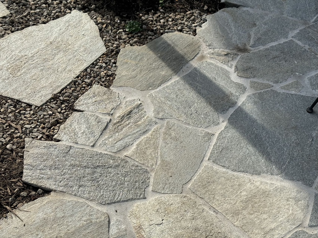 Quartz Stormy Grey Crazy Paver